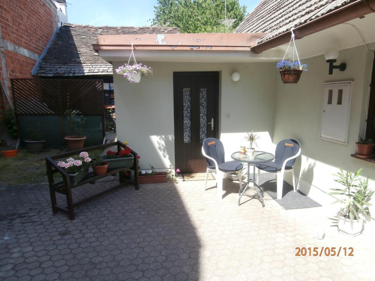 Apartments With A Parking Space Samobor, Prigorje - 12869 Екстер'єр фото