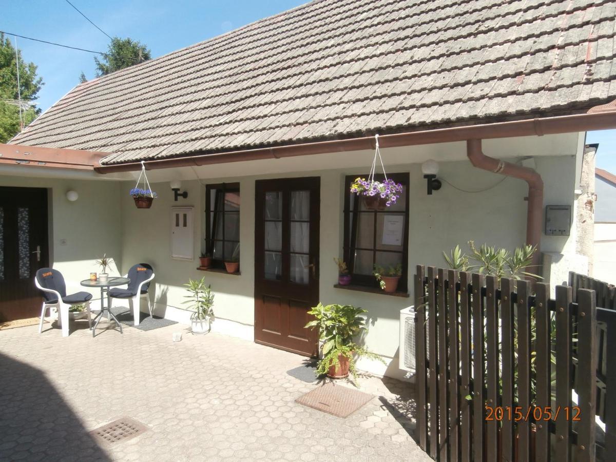 Apartments With A Parking Space Samobor, Prigorje - 12869 Екстер'єр фото