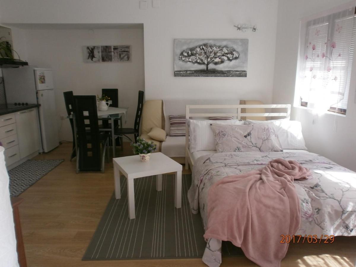 Apartments With A Parking Space Samobor, Prigorje - 12869 Екстер'єр фото